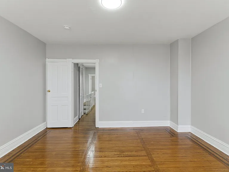 5213 Harlan St — Photo 6