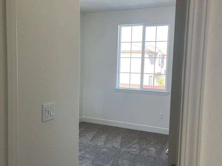 3261 Sherman Way — Photo 18