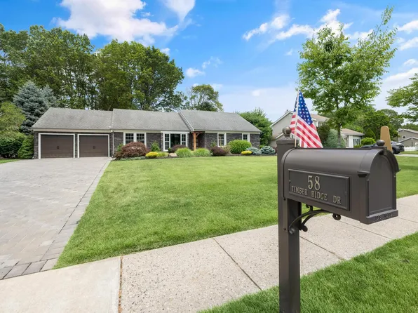 58 Timber Ridge Drive, Commack, NY 11725