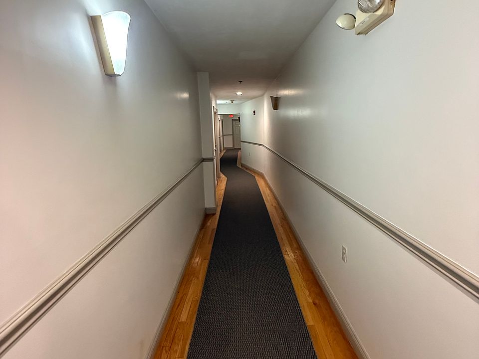 1st image of 15 Pearl St APT 26
