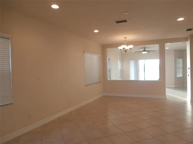 13172 Woodford St — Photo 3
