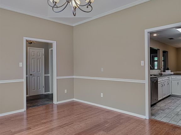 5th image of 4906 General Rusk Dr