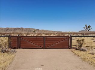 1425 Avalon Ave, Yucca Mesa, CA 92284