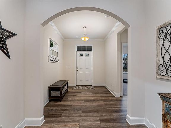 5th image of 2537 Redwood Hill Ct