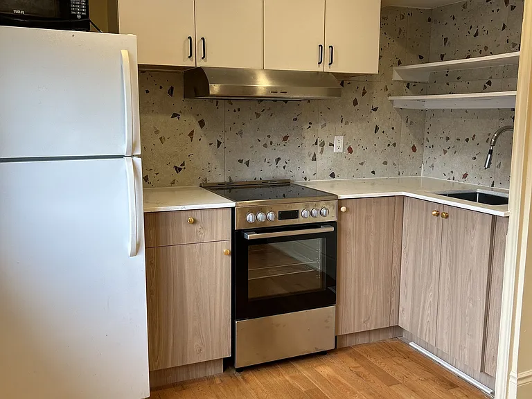11 Humber Blvd #UPPER — Photo 17