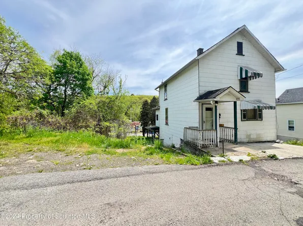 518 Meadow Ave, Scranton, PA 18505