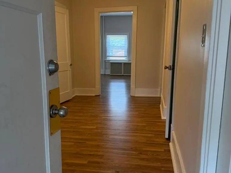 256 Mabrick Ave — Photo 7