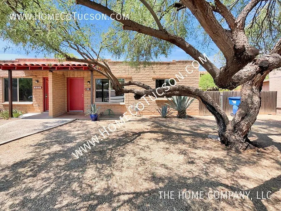 1727 E Adelaide Drive: Two Bedroom One Bath Home — Photo 2