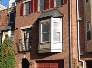 4718 Bayard St, Pittsburgh, PA