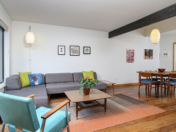 4th image of 299 Rosemont Ave