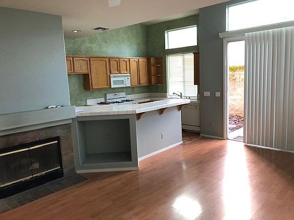4th image of 217 Pacific Oak Ct