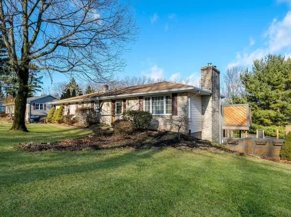 6129 Beverly Hills Rd, Coopersburg, PA 18036