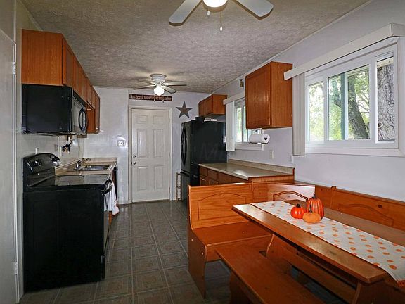 5th image of 1156 Billie Dr