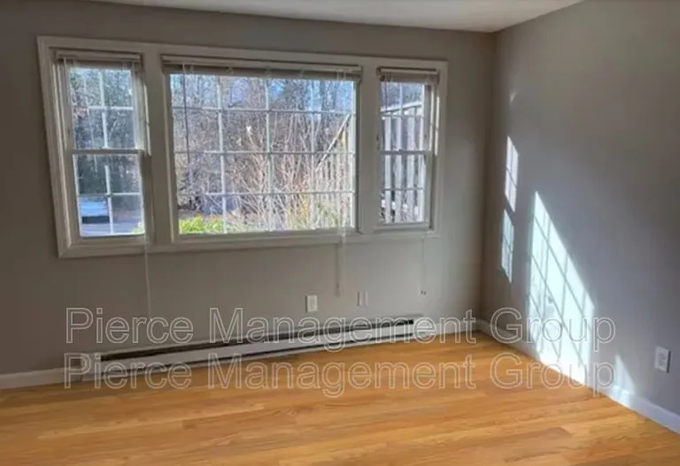 9 Bayberry Ln #6 — Photo 4