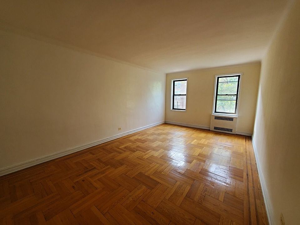 1st image of 135 Hawthorne St APT 3J