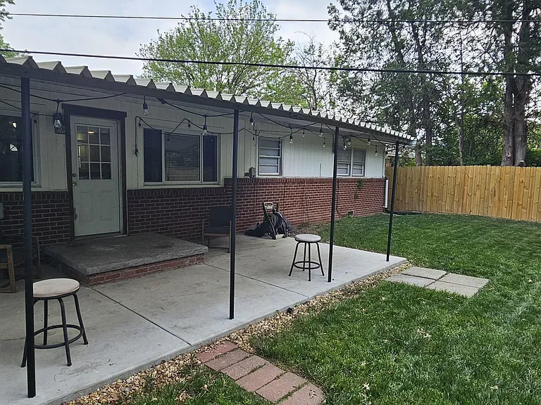 8325 E Indianapolis St — Photo 20