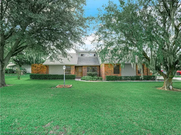 711 Oak Forest Dr, Wauchula, FL 33873