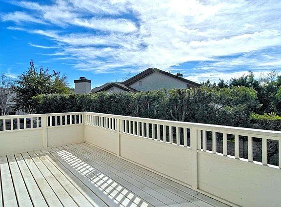 2845 Queens way TO  MLS (42)