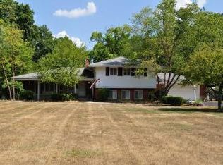 460 Miller Rd, North Barrington, IL 60010