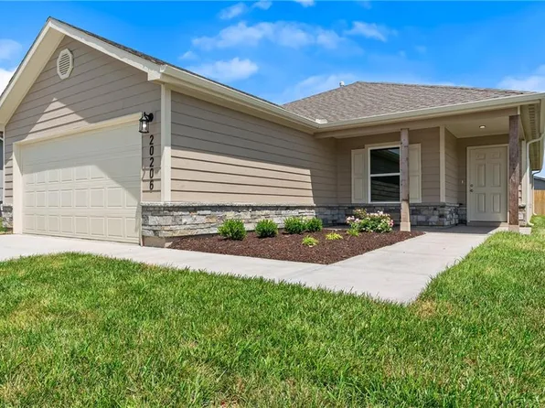 20231 W 195th St, Spring Hill, KS 66083