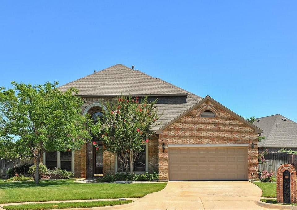 1st image of 9 Rogers Ct