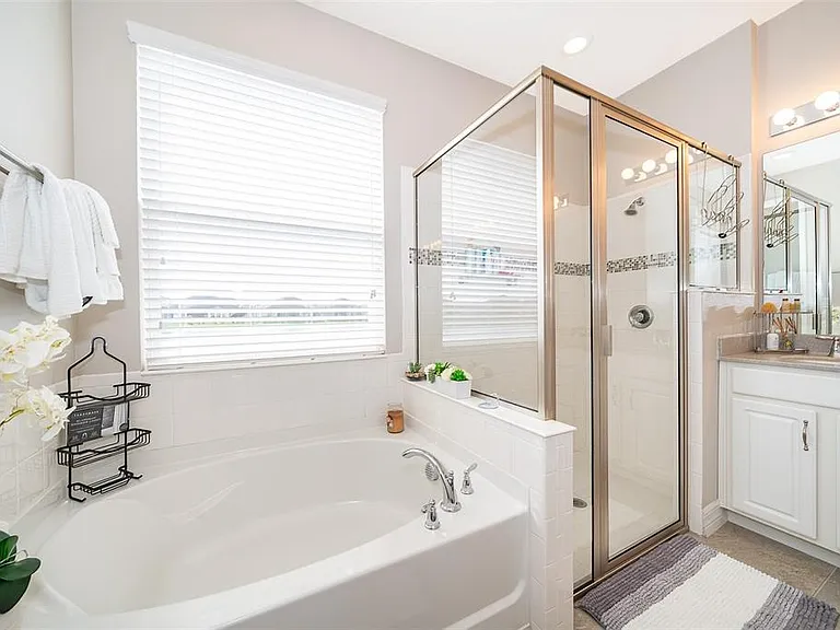 3026 Jardin St — Photo 26