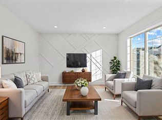 52 S Martin Crossing Rise NE, Calgary, AB T3J 3P1