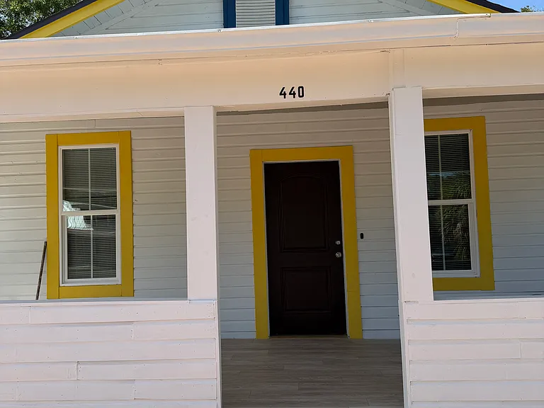 440 Cypress St — Photo 21