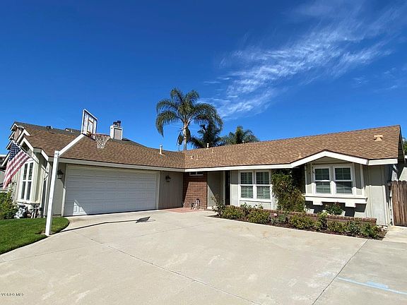 2nd image of 313 Bent Twig Ave