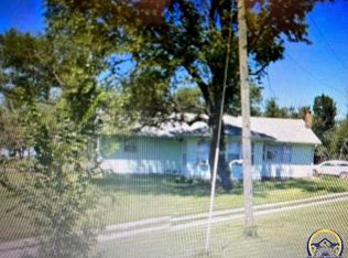 1872 102nd Rd, Delia, KS 66418