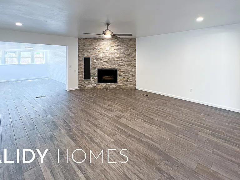 6312 Overcourt Mnr — Photo 5