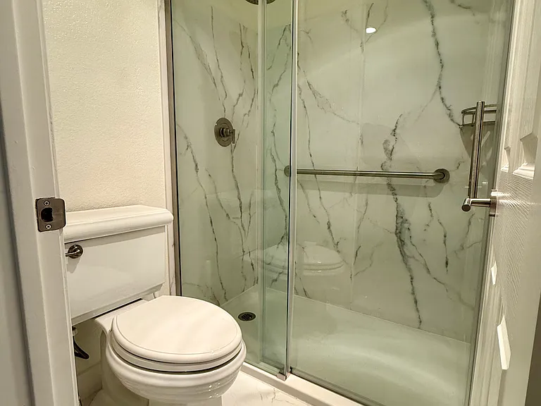1035 Sunshine Cir — Photo 1