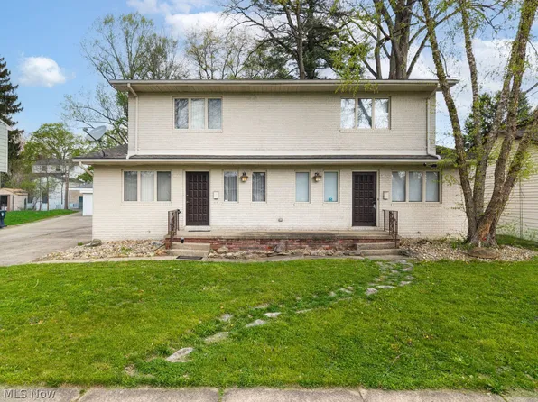 1655 & 1657 Tanglewood Dr, Akron, OH 44313