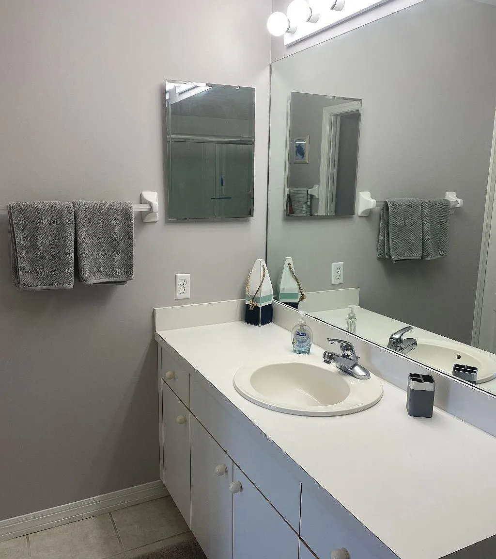 2 bed, 1238 sqft, $2,000 — Photo 2