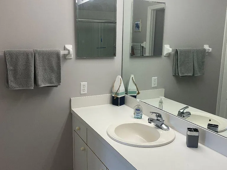20691 Country Creek Dr — Photo 2