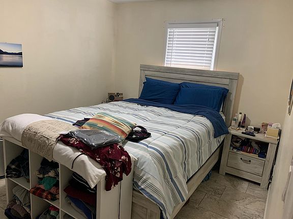 5th image of 634 E Broadway APT 1