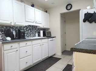 3063 Selkirk Dr APT 4, Sun Prairie, WI 53590