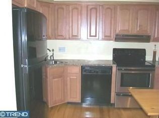 119 Center Ct, Wilmington, DE 19810