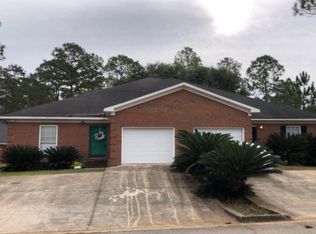 106B Embleton Ct, Albany, GA 31721