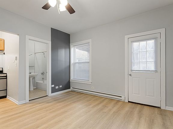 2nd image of 1456-1460 W Fargo Ave #1456-306