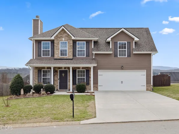 3028 Crosswinds Ln, Sevierville, TN 37876