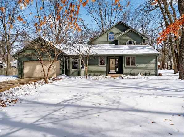 9970 Oakleaf Way, McCordsville, IN 46055