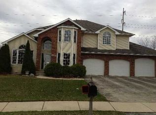 3045 Wolf Ct, Dekalb, IL 60115