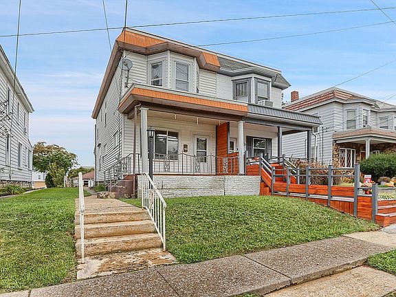 2nd image of 2704 Boas St