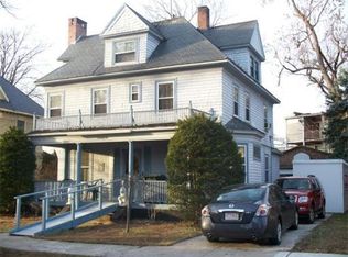 74 Fairfield St, Springfield, MA 01108