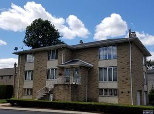 2367 Linwood Ave, Fort Lee, NJ 07024