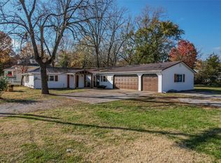 277 Lincoln Ave, Lebanon, MO 65536