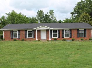 731 Lafayette Rd, Red Boiling Springs, TN 37150