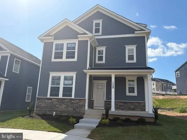 1520 Ripplecreek Dr, Frederick, MD 21703