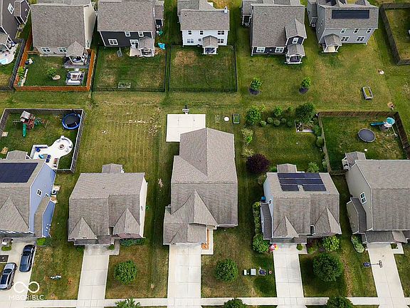 3rd image of 5633 Battersea Ln